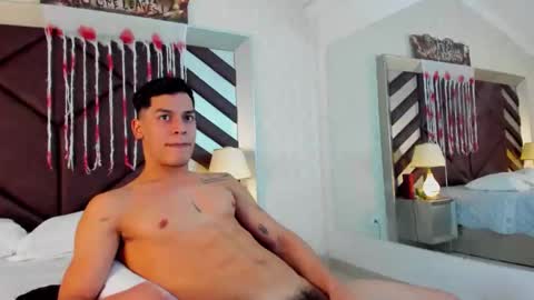 EmilianoBrl online show from October 8, 7:07 pm