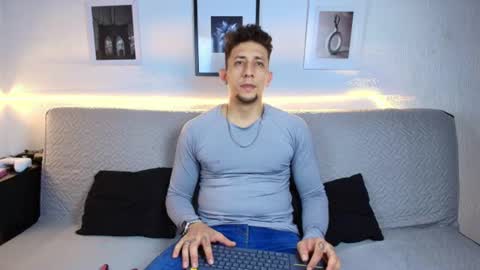 EMILIOCUM online show from July 19, 6:52 am