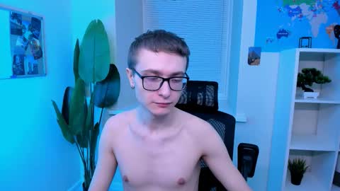 Emmit online show from March 15, 10:01 am