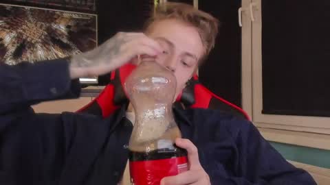 Enker online show from March 28, 11:27 pm