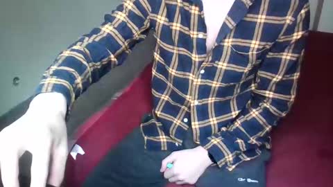 enoch98 online show from March 2, 9:43 am