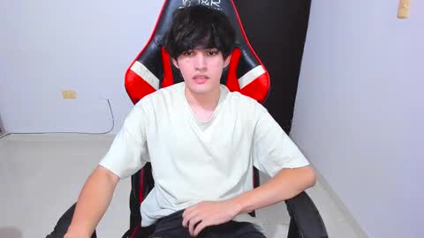 eren_tatakae online show from February 14, 2:28 am