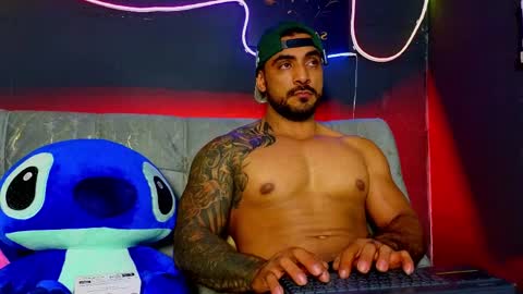 Brayan online show from April 7, 3:17 am