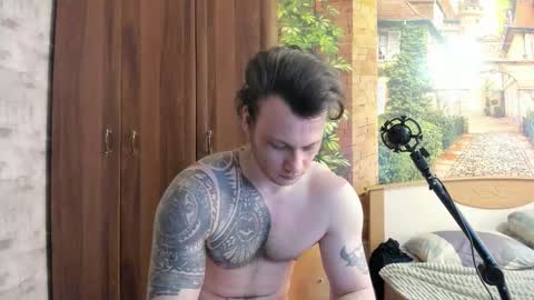 Eric online show from December 1, 4:04 am