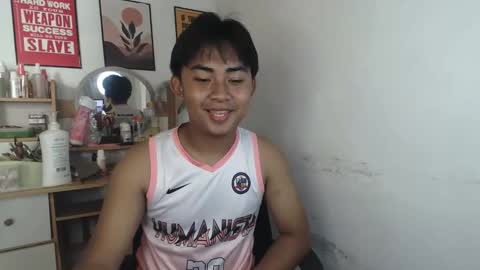 erick_cummer30 online show from May 12, 6:11 am