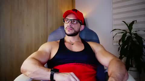Snapshot of erick_thompson chatting on February 17, 10:47 pm Erick Thompson online show from February 17, 10:47 pm
