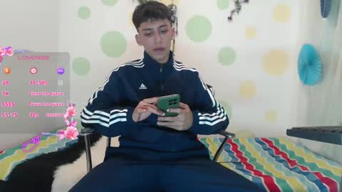 Jhon online show from December 11, 1:39 am