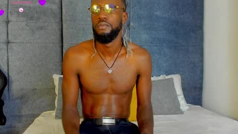 andrew online show from December 7, 4:03 pm