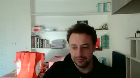 Snapshot of esibizionista_91 chatting on March 5, 8:00 am esibizionista 91 online show from March 5, 8:00 am