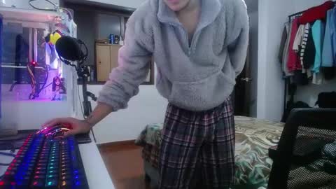 Esteban online show from January 22, 2:37 am