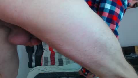 Snapshot of esteban7984068 chatting on September 20, 3:12 pm esteban online show from September 20, 3:12 pm