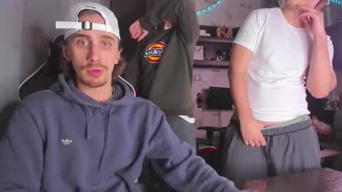 LOUIS online show from November 6, 11:19 pm