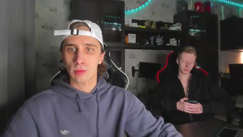 LOUIS online show from November 28, 1:57 pm