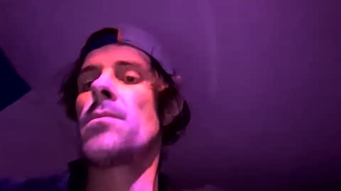 et528007 online show from January 10, 4:00 pm