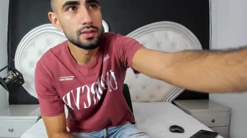 Ethan online show from February 25, 3:27 pm