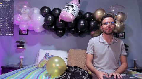 ADAM TAYLOR  ETHAN CAMBAL INDEPENDENT MODELS online show from December 31, 12:00 am