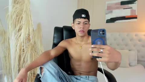 ethan online show from February 9, 1:46 pm