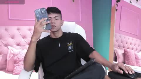 ethan online show from December 2, 12:49 pm