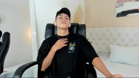 ethan online show from March 10, 1:10 pm