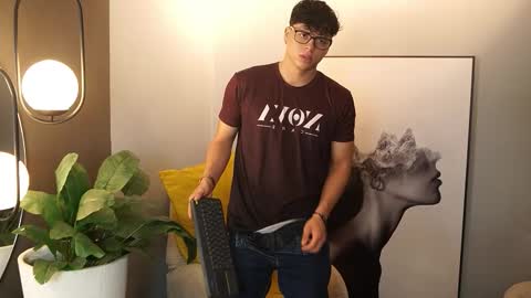 ethan_occonor online show from October 3, 1:05 pm