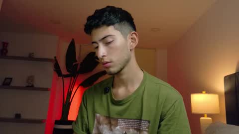 Joan online show from March 26, 3:54 am