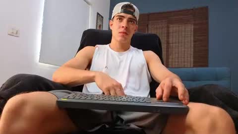 ethangreey1 online show from July 10, 3:59 pm