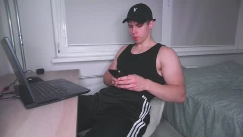 europeanjock online show from November 13, 4:44 pm