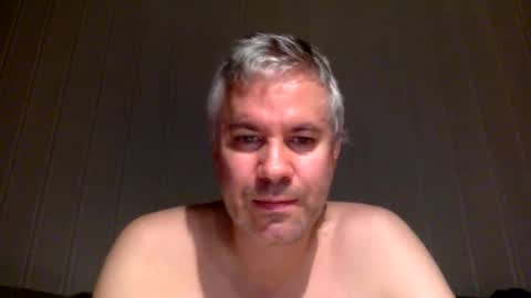 European Kris online show from March 11, 11:15 pm