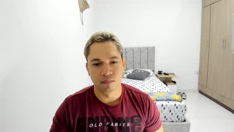 Evan online show from June 5, 8:42 am