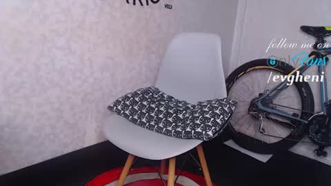 Johnny online show from February 10, 3:21 pm