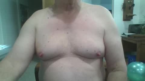 Snapshot of excitacbleguy9 chatting on January 1, 7:53 pm was excitablyguy hacked online show from January 1, 7:53 pm