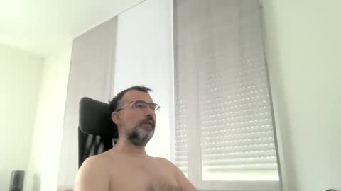 exhibit77 online show from April 15, 3:34 pm