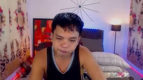 JOHNDAVE online show from January 16, 12:30 pm