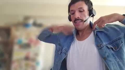 venusah online show from March 27, 1:23 pm