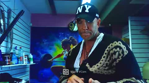 fabxxxl online show from April 14, 7:08 am