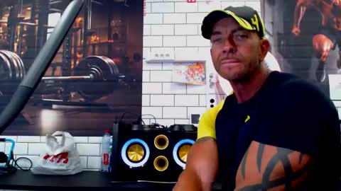 Snapshot of fabxxxl chatting on September 16, 8:26 am fabxxxl online show from September 16, 8:26 am