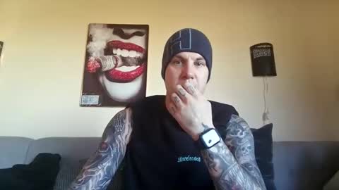 Dennis online show from November 7, 9:45 am