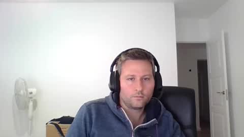 faer_087 online show from November 5, 10:28 am