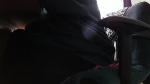 Fat Bernd online show from December 14, 2:13 pm