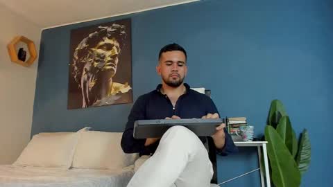 Snapshot of fatdick_1 chatting on February 19, 8:10 pm M A T T E O online show from February 19, 8:10 pm