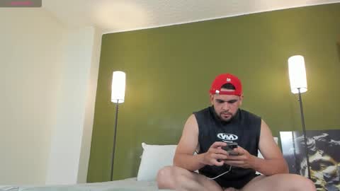 M A T  T E O online show from November 12, 8:14 pm