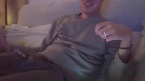 faya333 online show from February 25, 8:10 pm