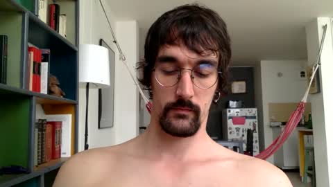 fazzbinder online show from December 3, 9:32 pm