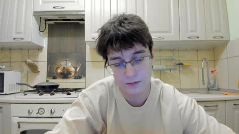 Snapshot of fckmikh chatting on January 10, 7:32 pm Michael online show from January 10, 7:32 pm
