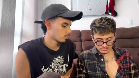 federik online show from December 16, 7:21 pm