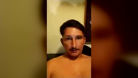 federico89yo online show from August 1, 11:37 pm