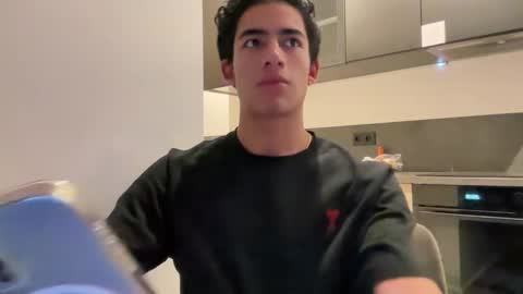 fedetwink online show from October 30, 2:24 am