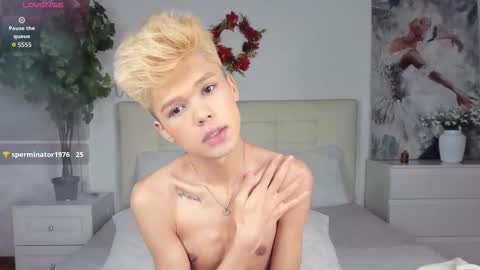 Felix online show from November 20, 6:18 pm