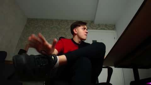 FelixStark online show from November 2, 6:06 am