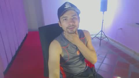 fermingomez1 online show from February 11, 4:06 am